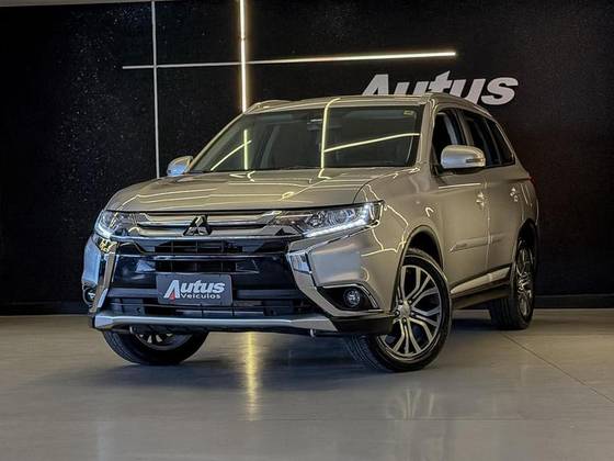 MITSUBISHI OUTLANDER 2.0 COMFORT 16V GASOLINA 4P AUTOMÁTICO MITSUBISHI OUTLANDER 2.0 COMFORT 16V GASOLINA 4P AUTOMÁTICO